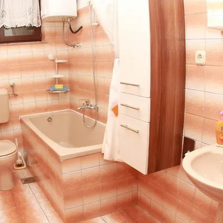 Apartment Dragan *