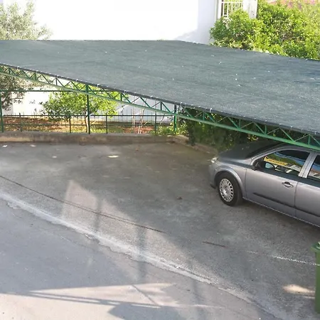 Apartment Dragan